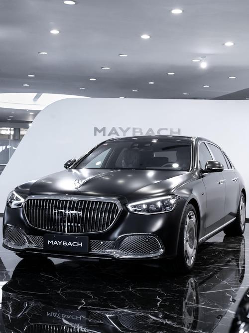 佛山高明区利旺恒企业管理咨询岚图汽车的售后服务让用户无忧出行，迈巴赫未来的豪华车趋势